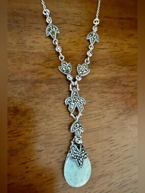 Green Jade and Marcasite Teardrop Lariat Y Necklace 925 Silver Vintage Inspired